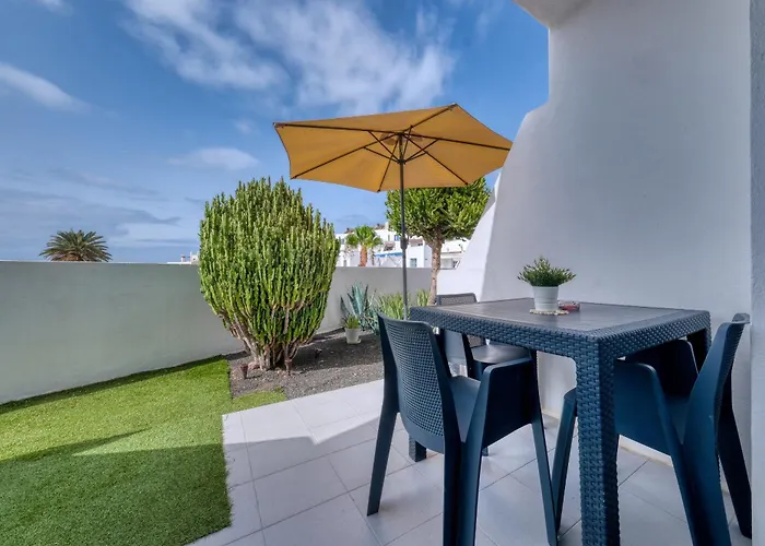 Σπίτι διακοπών Casa Bella - Shared Pool And Terrace By Lanzarote